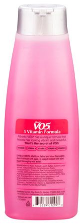 VO5 VO5 Herbal Escapes Sun Kissed Raspberry Moisturizing Shampoo 370ml